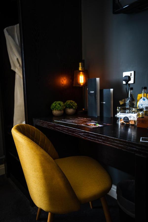 The Vicarage Hotel Holmes Chapel Luaran gambar