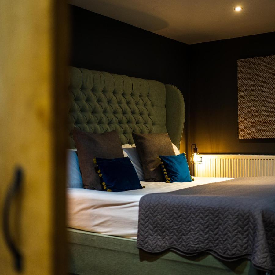 The Vicarage Hotel Holmes Chapel Luaran gambar