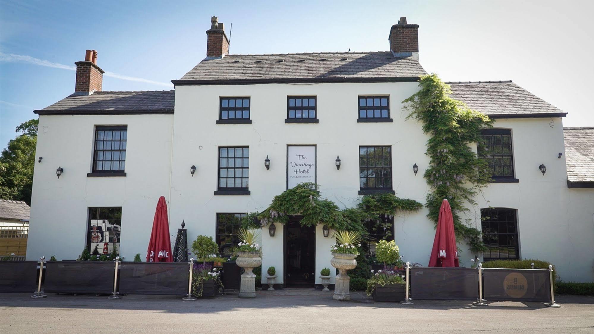 The Vicarage Hotel Holmes Chapel Luaran gambar