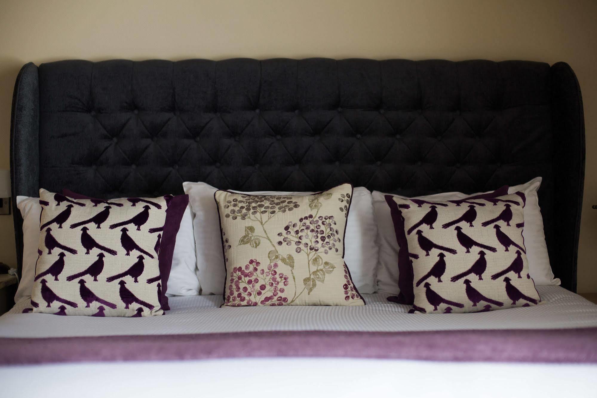 The Vicarage Hotel Holmes Chapel Luaran gambar