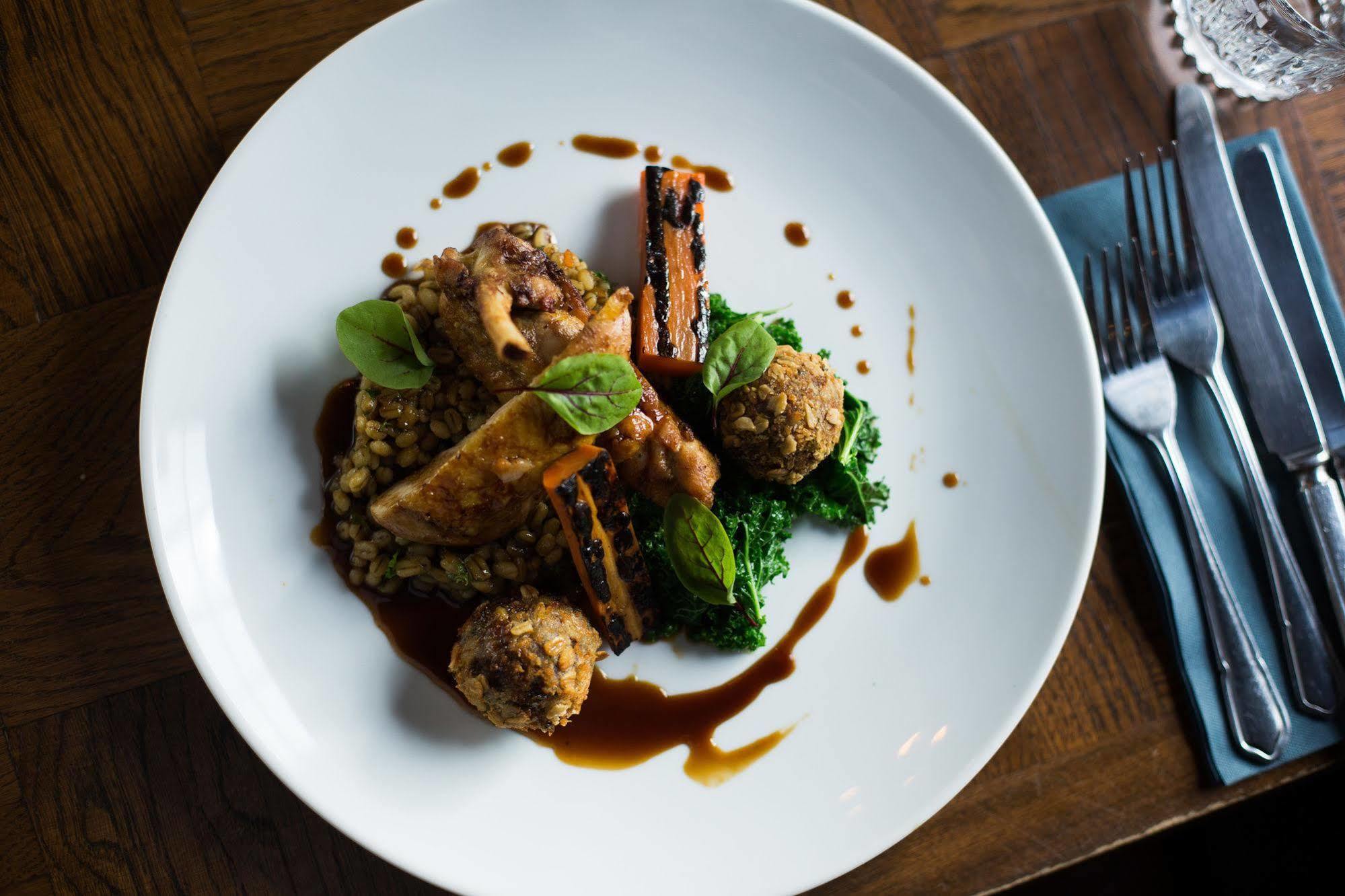 The Vicarage Hotel Holmes Chapel Luaran gambar